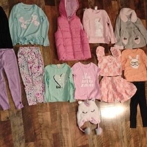 Girls Size 4 Bundle Of Clothes!!